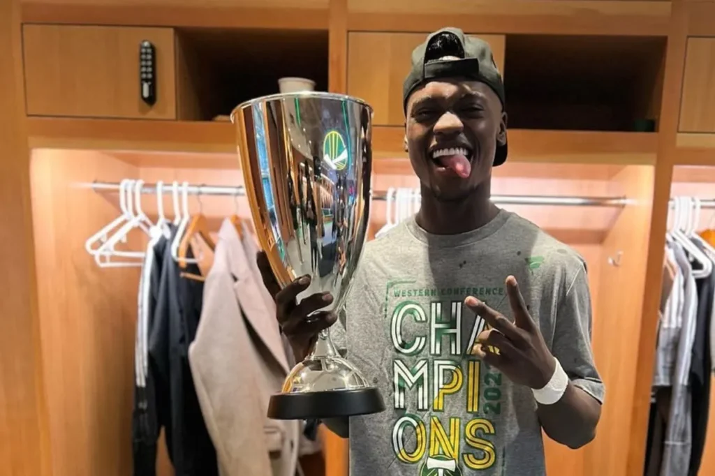 2025 fluminense portland timbers atacante santiago moreno